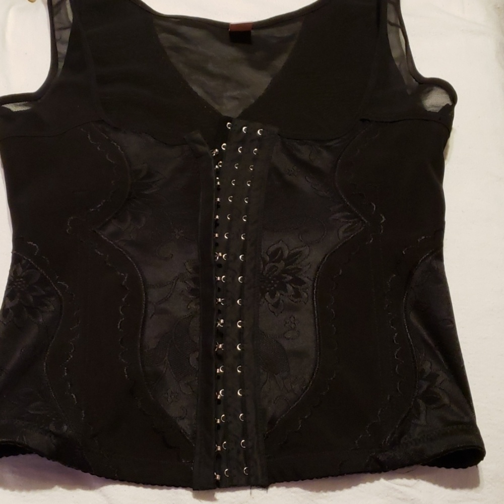 Body Shaper